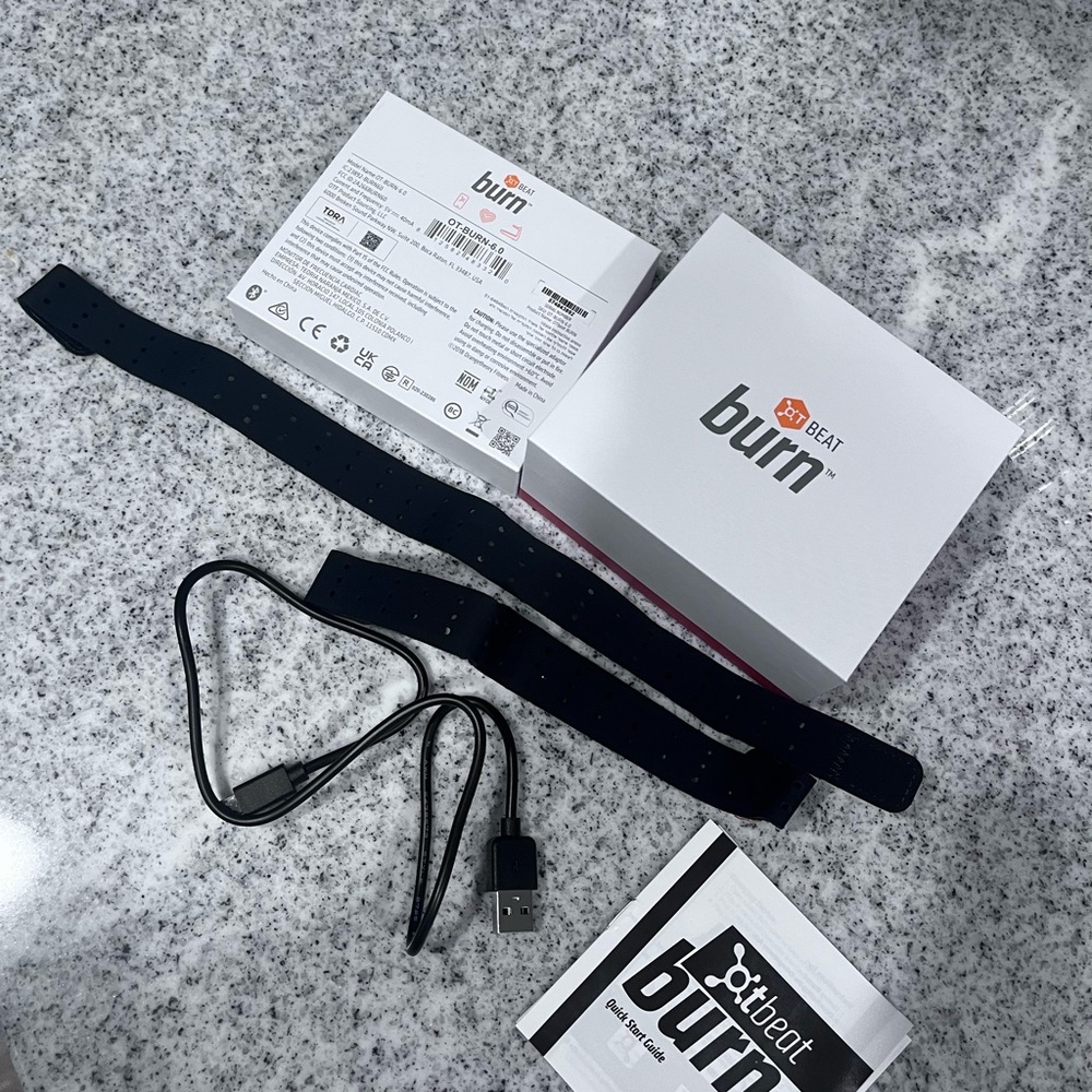 Beat Burn Charger, Box, Straps